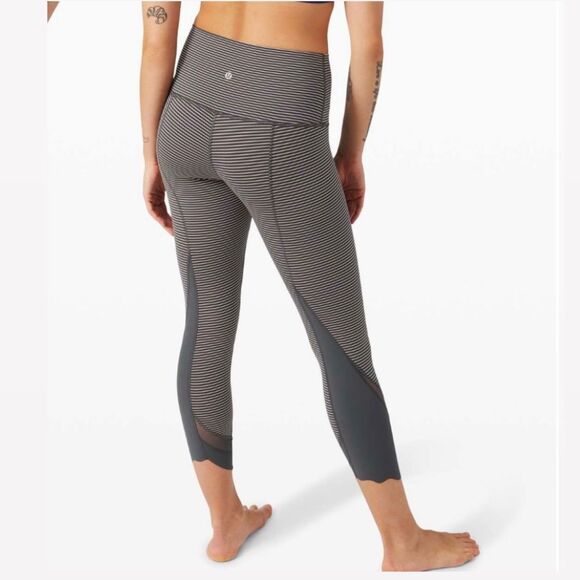 Lululemon Wunder Under High-Rise Roll Down Scallop Stripe Leggings Pink Gray - Picture 1 of 15